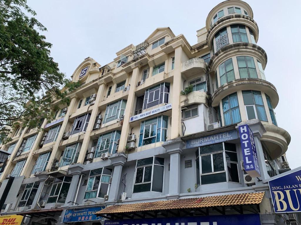 Burmahtel Hotel 2*