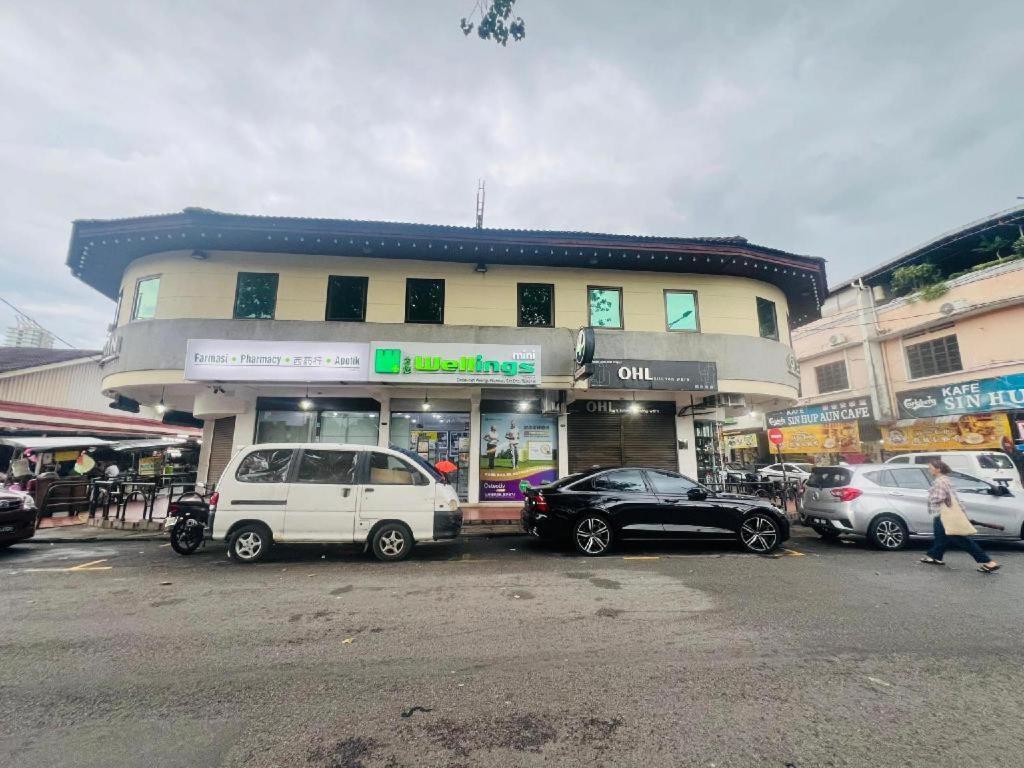 Hotel Burmahtel 2*